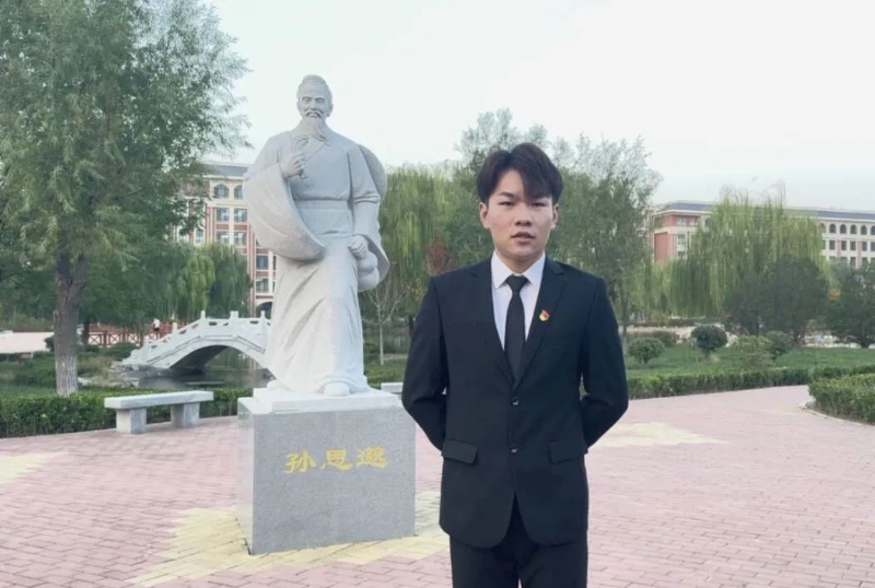尚明月的第一张照片--德州交友中心